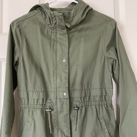 Jacket - Picture 2 of 5